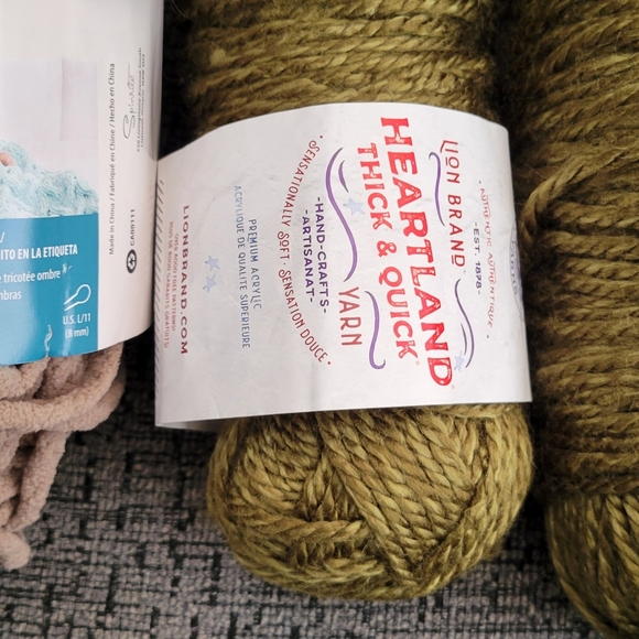 Various Yarn - Picture 3 of 9